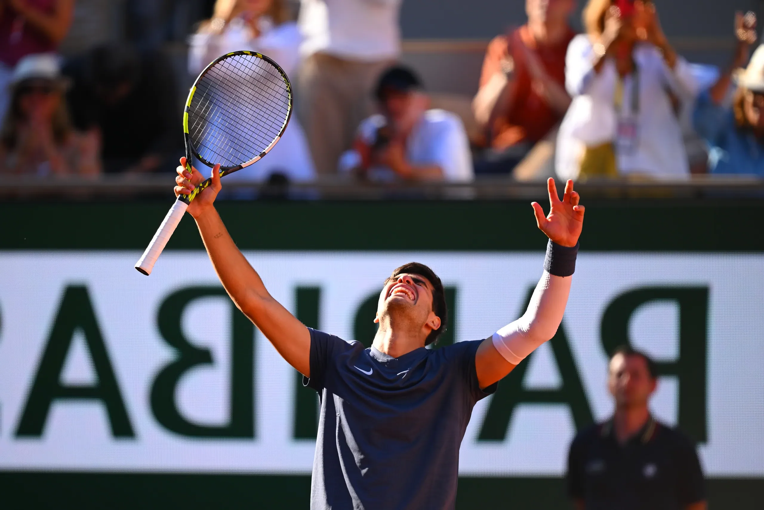 Carlos Alcaraz Triumphs Over Jannik Sinner to Reach French Open Final