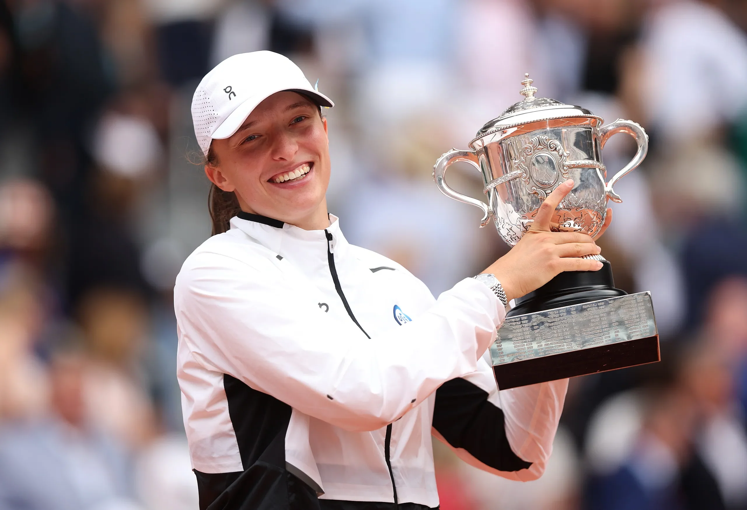 How Iga Swiatek Made Tennis History with Her Stunning French Open Victory?