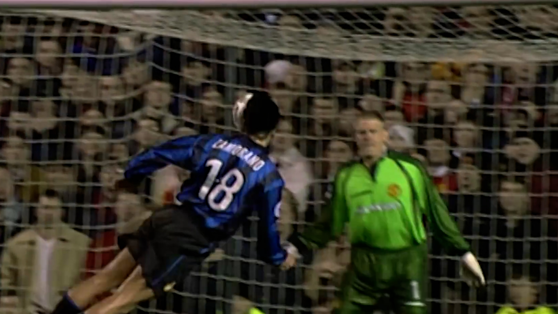 Top 5 Most Iconic Goalkeeper Saves in Football History