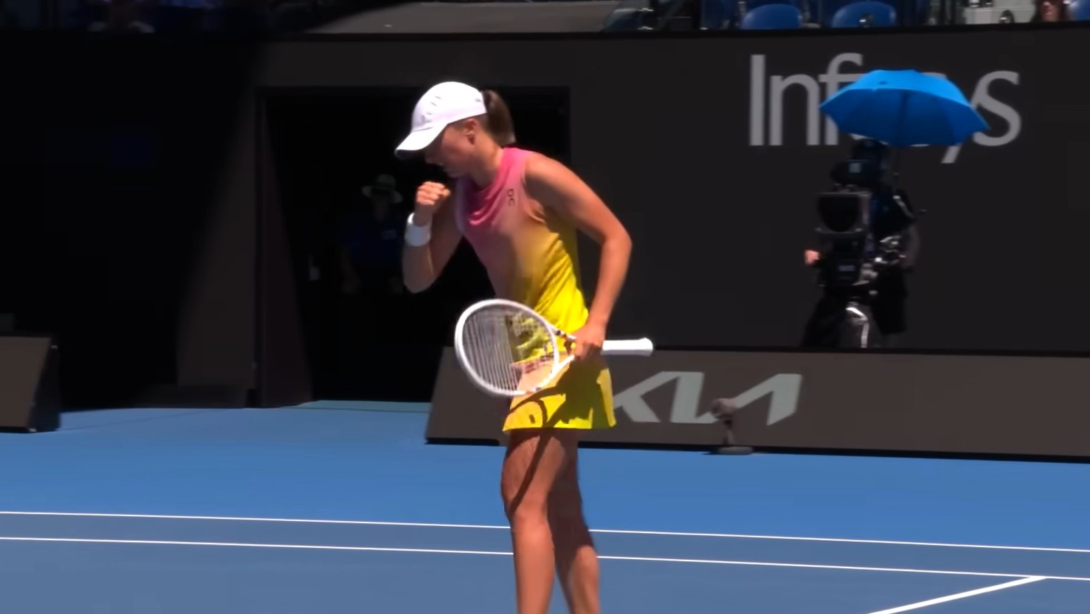 Swiatek Dominates Raducanu, Monfils Shocks Fritz & Young Americans Shine | Australian Open Highlights