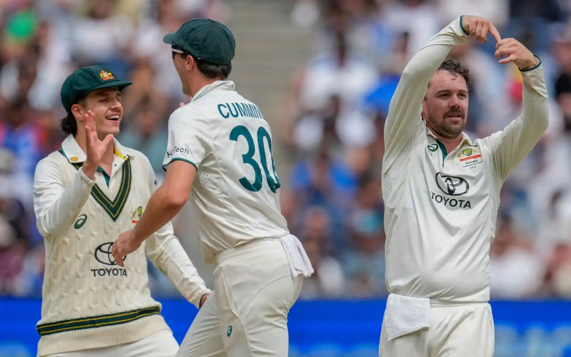 Australia Dominates India on Day 2 of the Fourth Test