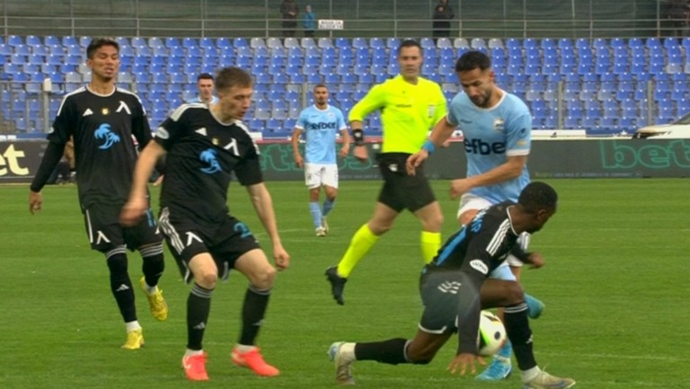 Bulgarian club apologizes for holding silent tribute to deceased player