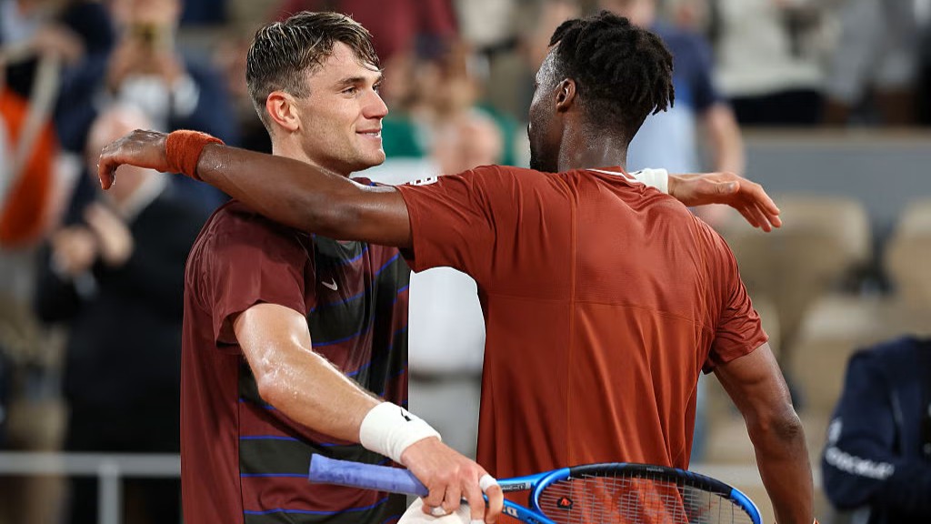 Jack Draper Edges Gael Monfils in French Open Classic