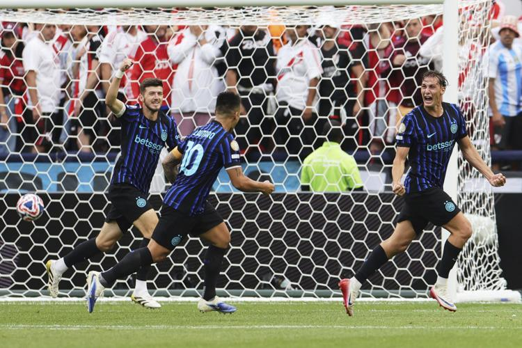 Esposito Breakthrough and Bastoni Strike Send Inter Top with 2-0 Win Over River Plate
