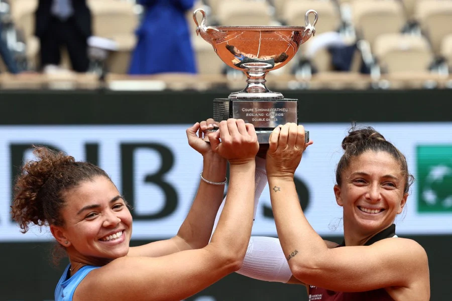 Paolini And Errani Win French Open Doubles Crown