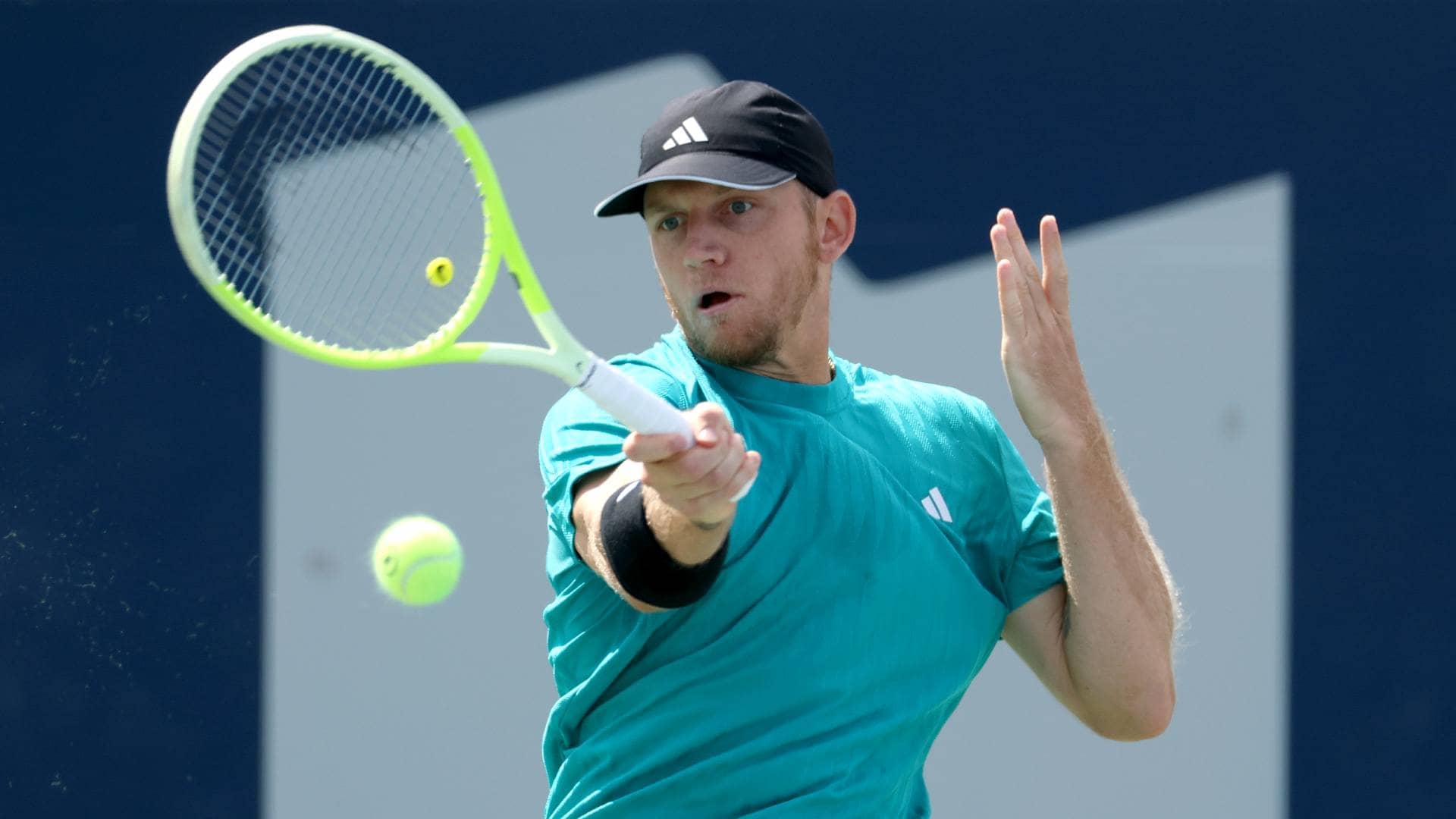 Davidovich Fokina Cruises Past Mensik to Reach Toronto Fourth Round