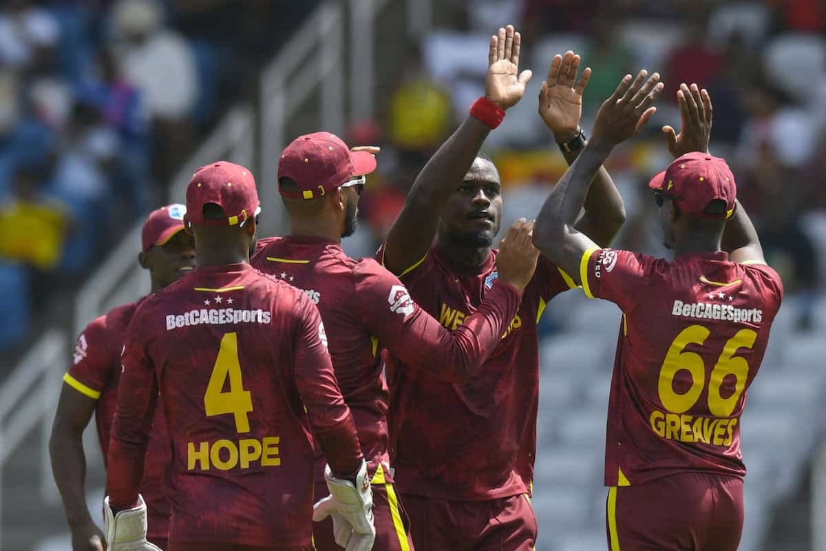 Hope and Seales Shine as West Indies Crush Pakistan by 202 Runs to Seal Series