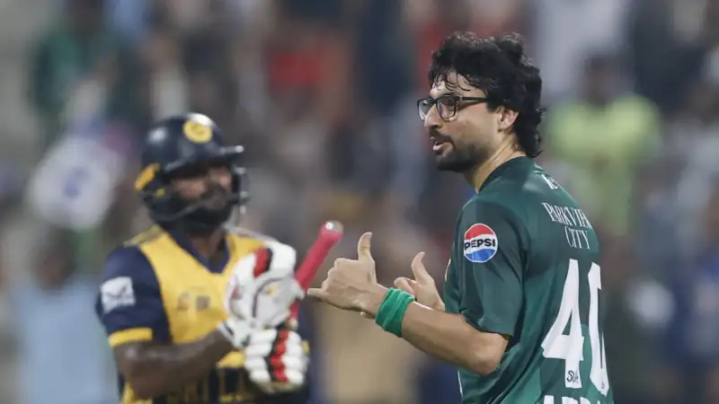 Pakistan Survive Hasaranga Magic to Beat Sri Lanka by 5 Wickets in Asia Cup
