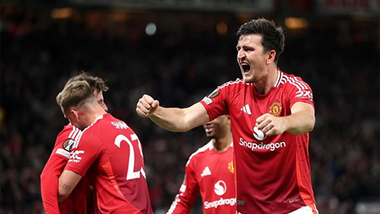 Manchester United End Anfield Winless Run with 2-1 Victory Over Liverpool