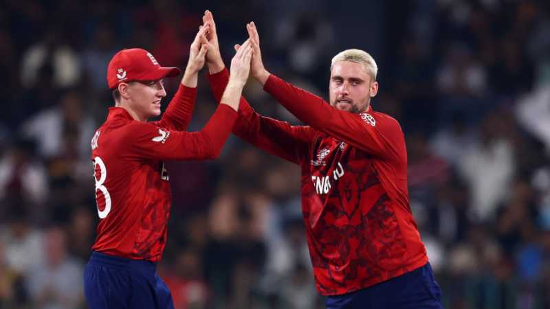 England Edge New Zealand in Tight T20 World Cup Thriller