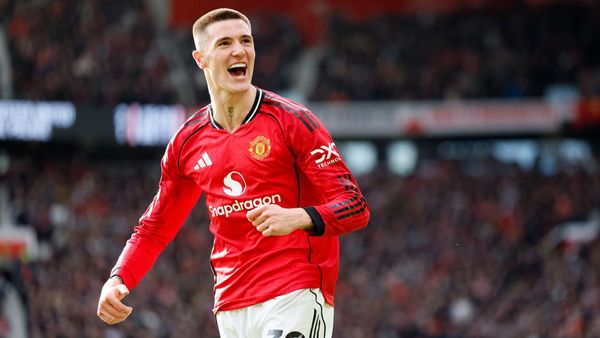 Arsenal and United Triumph as Brighton and Fulham Secure Key Wins