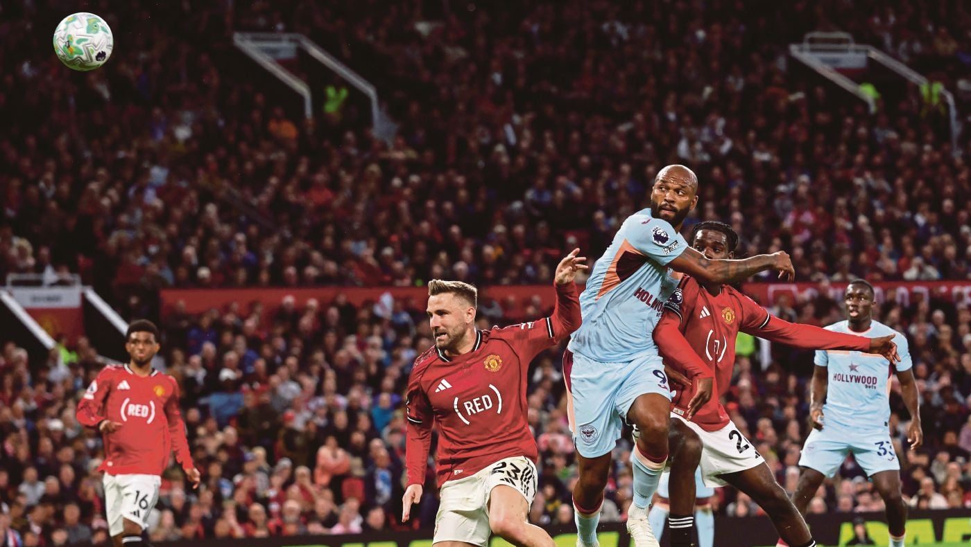 Man United Close Gap on Top Four with 2-1 Win Over Brentford