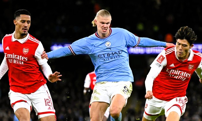 Halland’s Stoppage-Time Strike Rescues Manchester City as Arsenal Stay Top