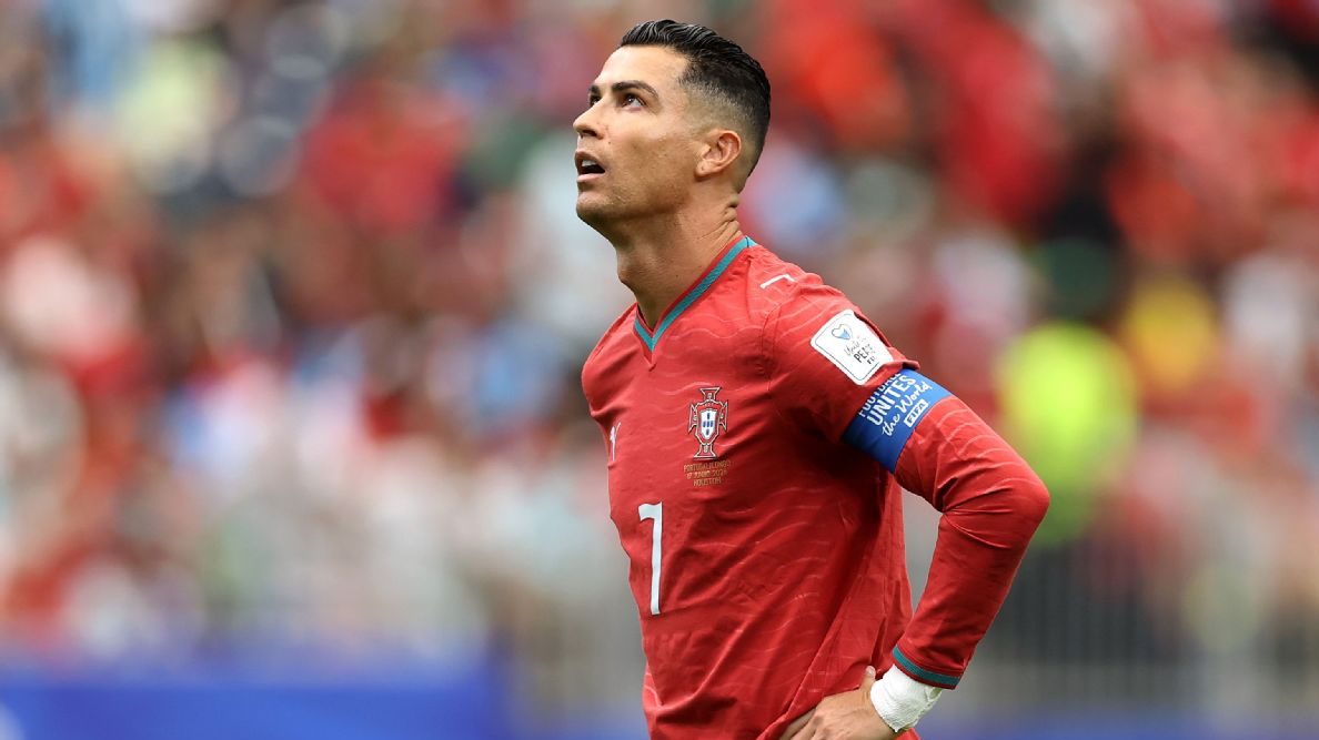 England, Ghana Earn Wins as Portugal Held